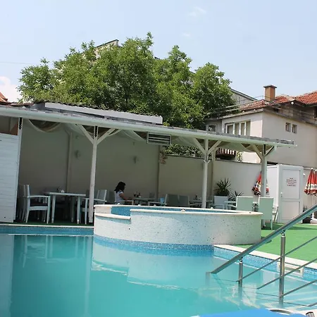 Saint George Family Szálloda