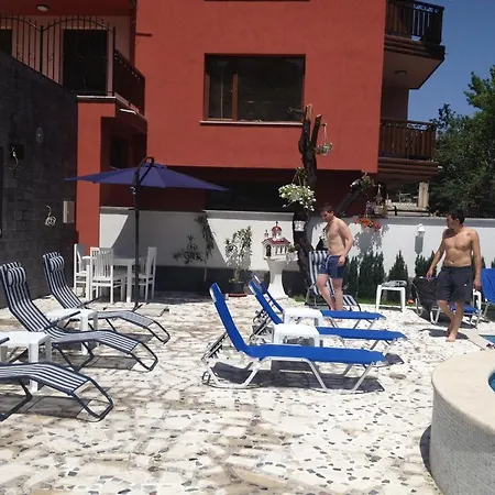 Saint George Family 3*